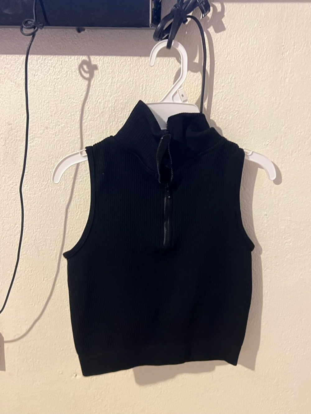 Sleeveless Ribbed Zip Mock Neck Crop Top - Black